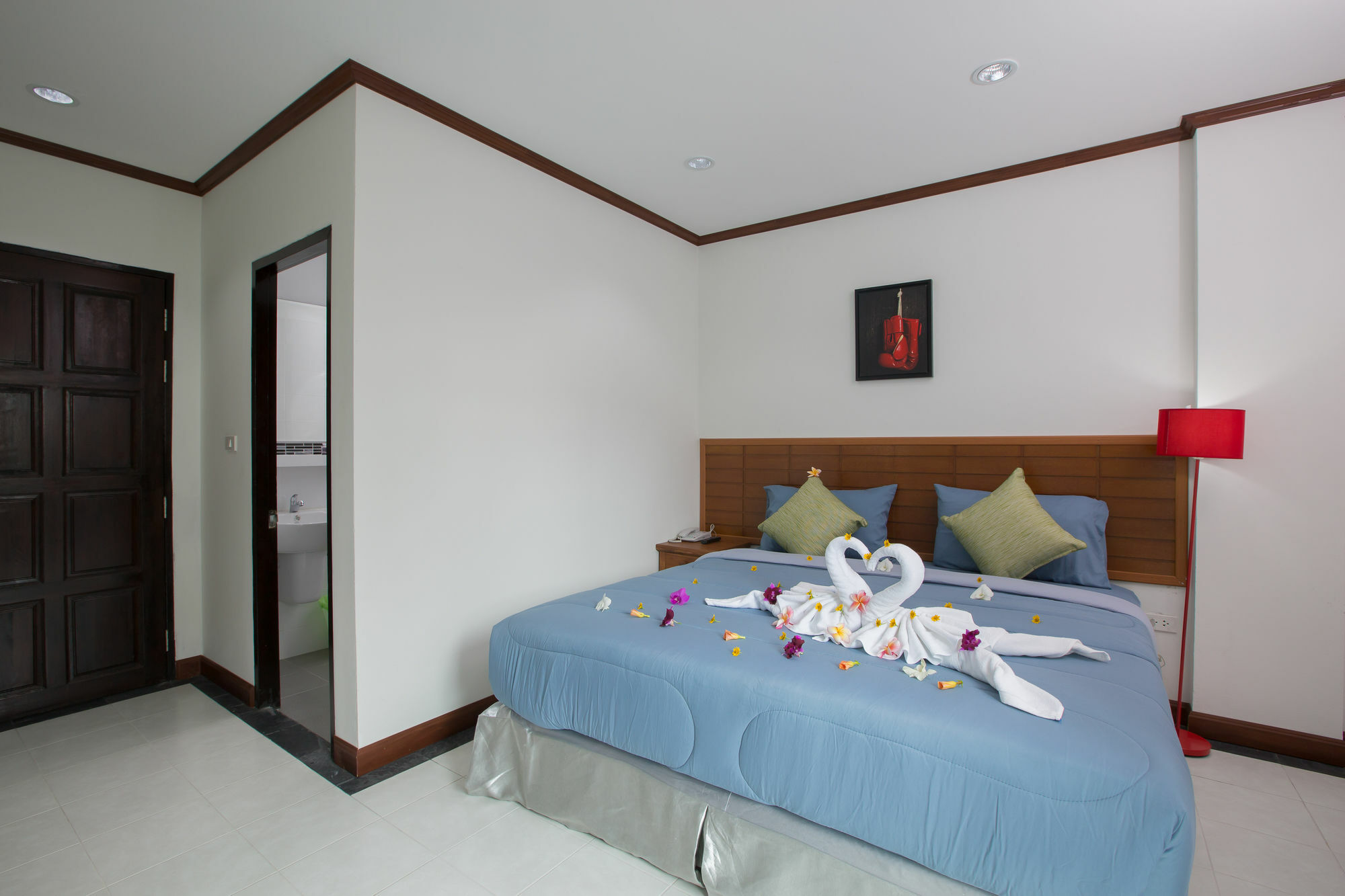 Chusri Hotel Patong Εξωτερικό φωτογραφία