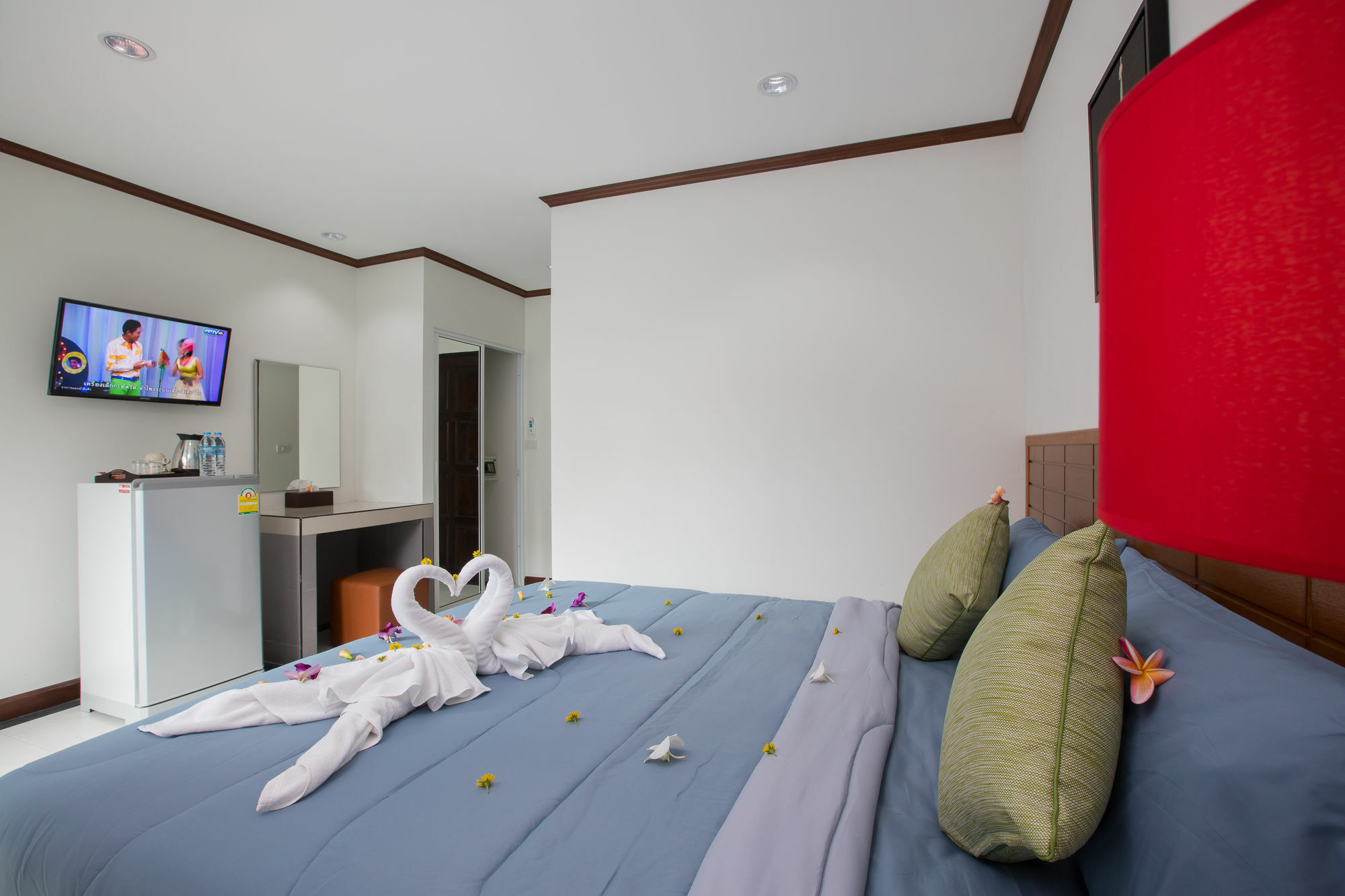 Chusri Hotel Patong Εξωτερικό φωτογραφία