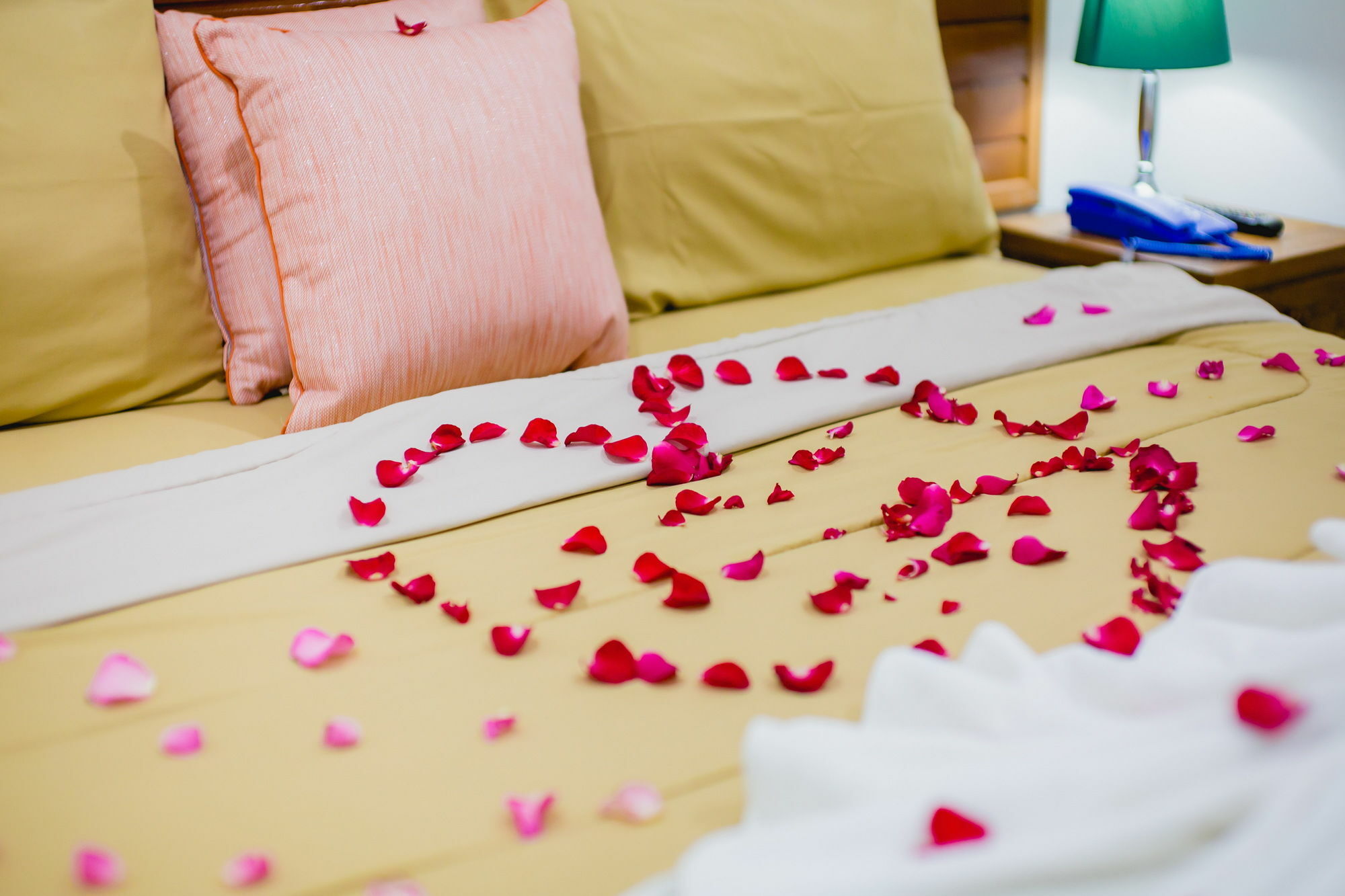 Chusri Hotel Patong Εξωτερικό φωτογραφία